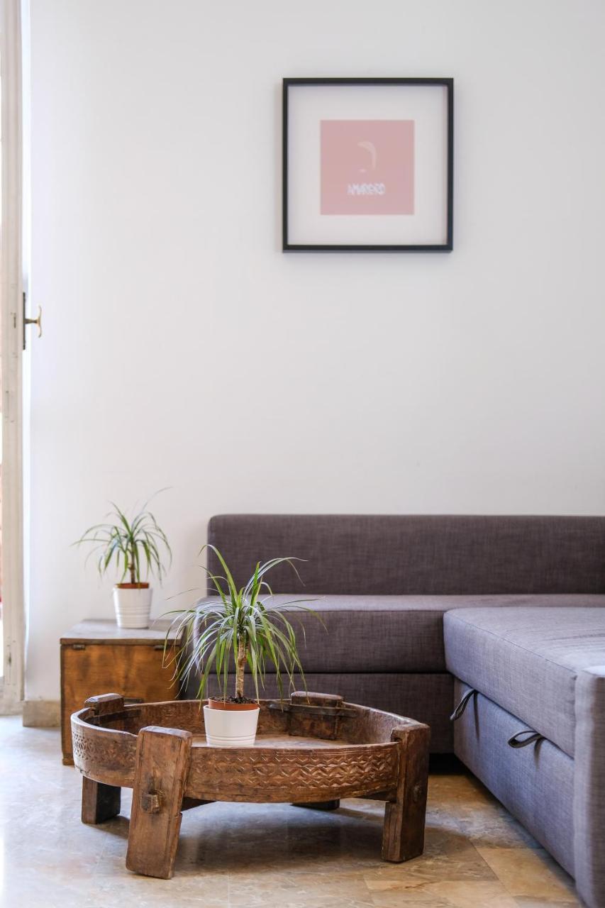 Spacious Apartment With Big Terrace At Colosseum Roma Esterno foto